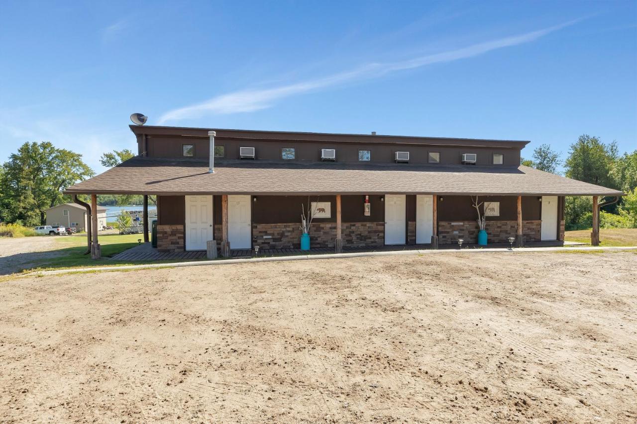 Blue Moon Resort & Motel Hill City Exterior photo